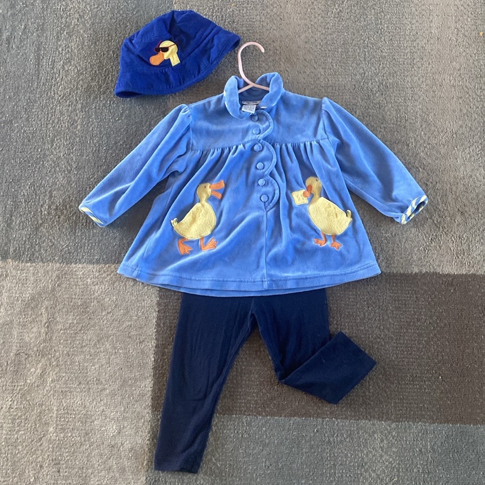 Le top baby velour dress bundle 2T